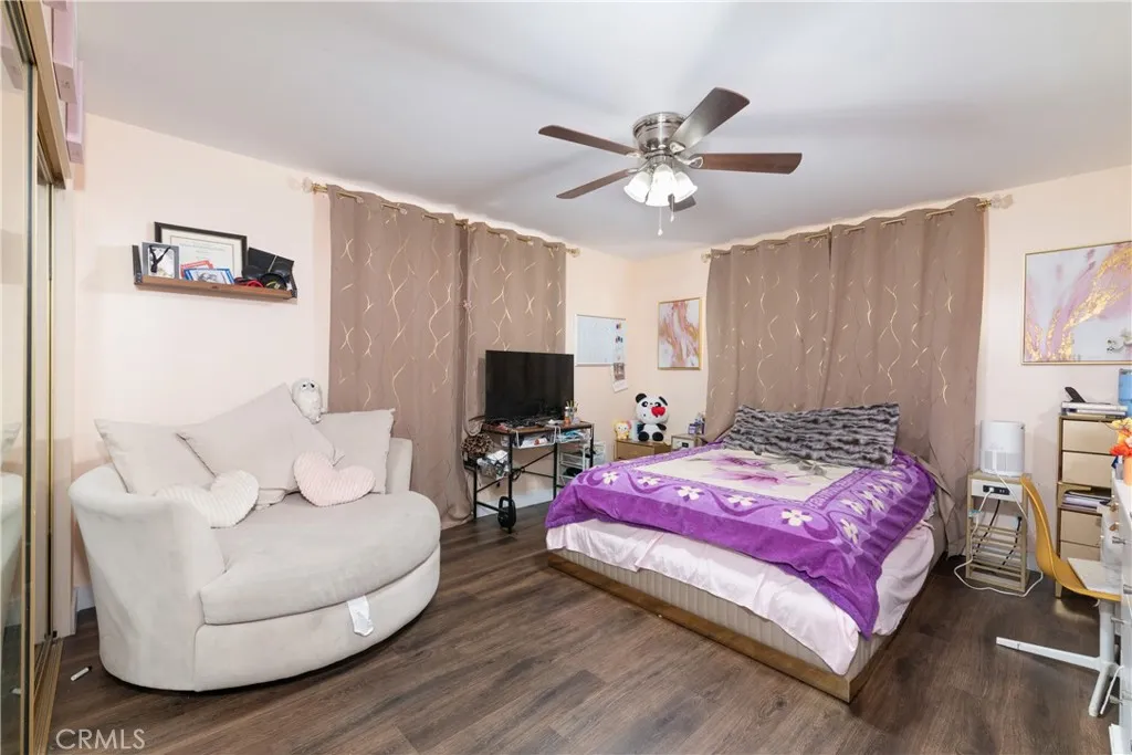 9205 Haddon Avenue, Sun Valley, California 91352 home-pic-14