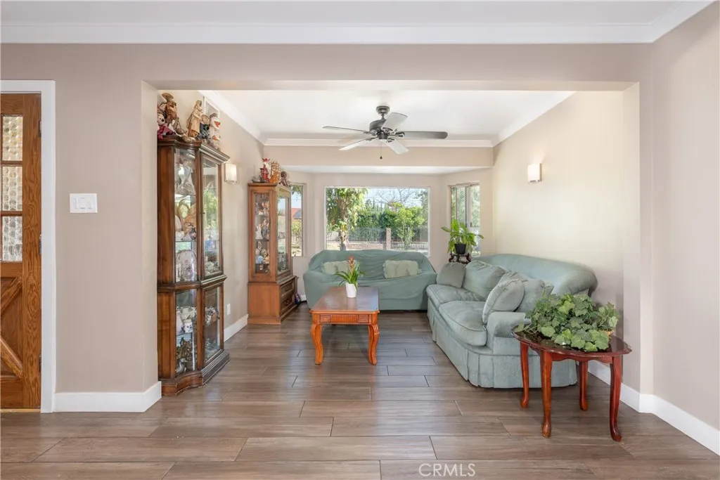 9205 Haddon Avenue, Sun Valley, California 91352 home-pic-5