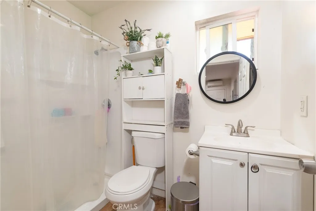 9205 Haddon Avenue, Sun Valley, California 91352 home-pic-27