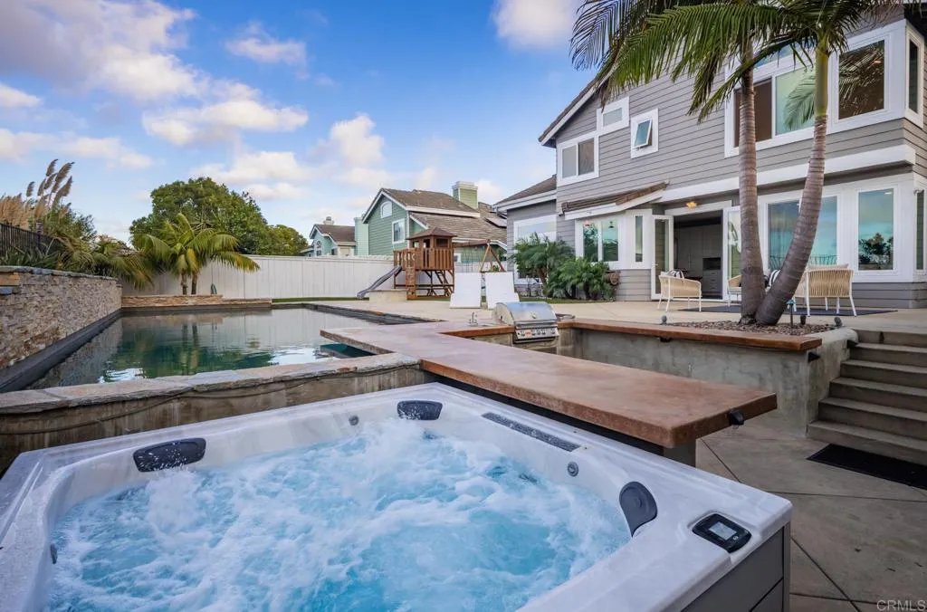 608 Crest Drive, Encinitas, California 92024 home-pic-20