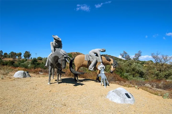 Near the La Cresta entry