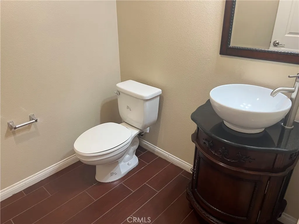 1510 Orange Avenue 902, Redlands, California 92373 home-pic-9