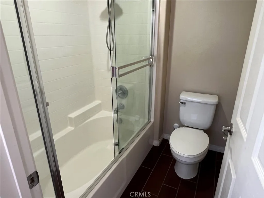 1510 Orange Avenue 902, Redlands, California 92373 home-pic-23