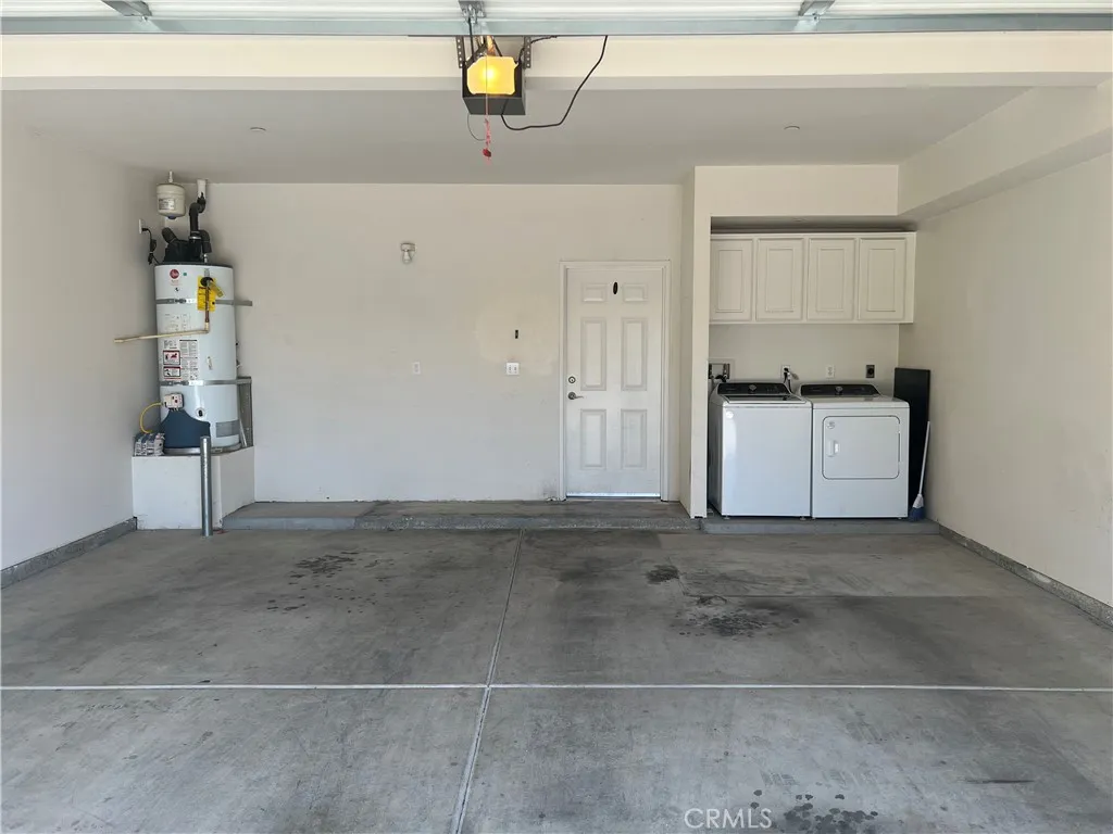 1510 Orange Avenue 902, Redlands, California 92373 home-pic-25