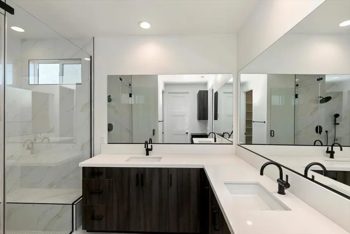 Lot 8-18-Bathroom