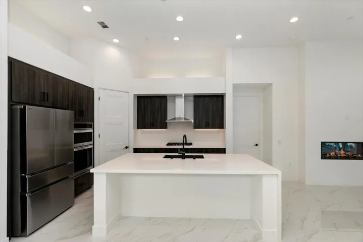 Lot 8-05-Kitchen