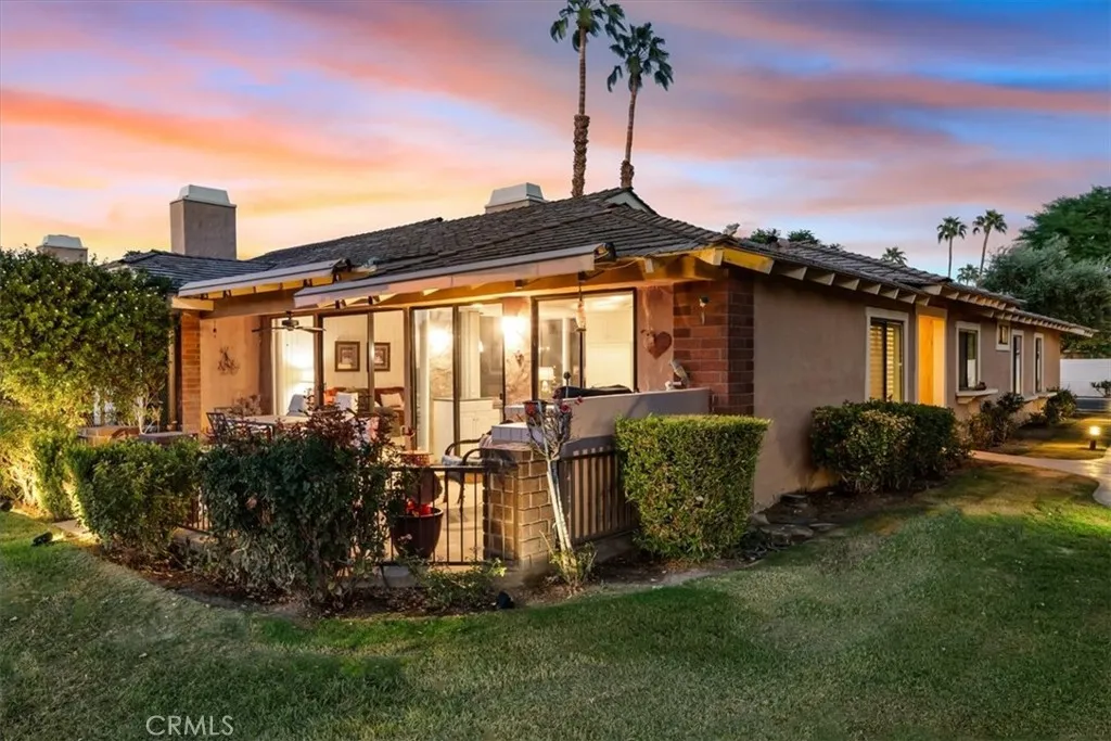 393 Gran Via, Palm Desert, California 92260 home-pic-45