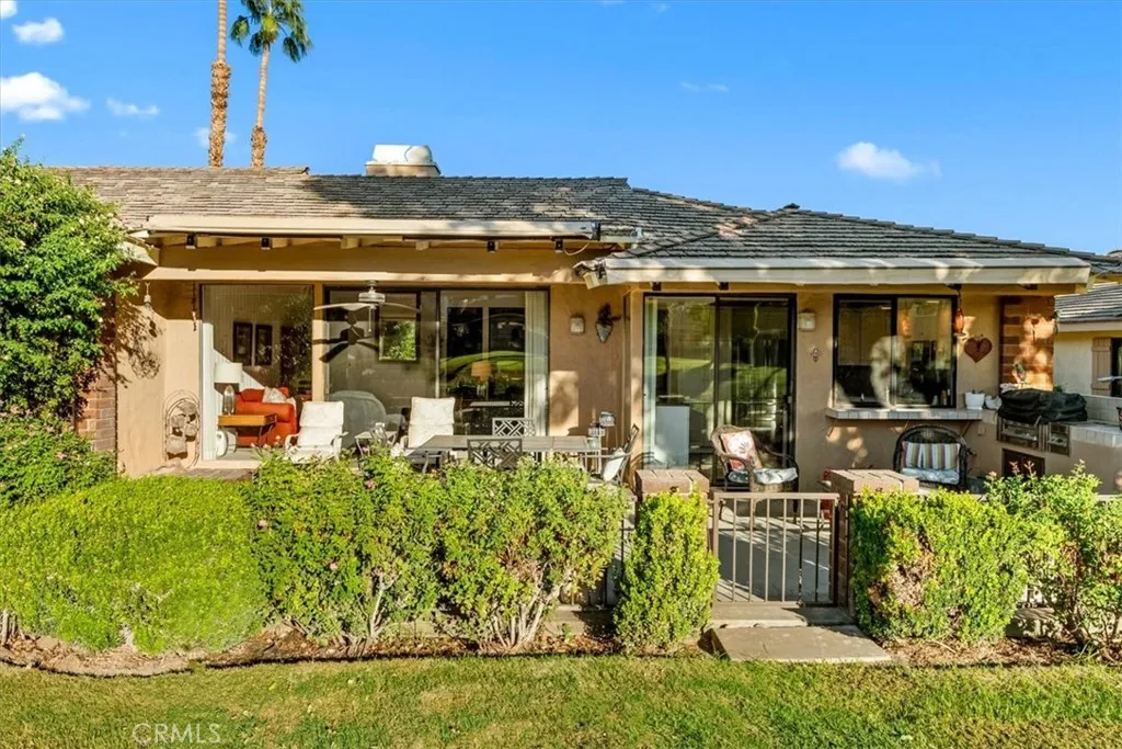 393 Gran Via, Palm Desert, California 92260 home-pic-30