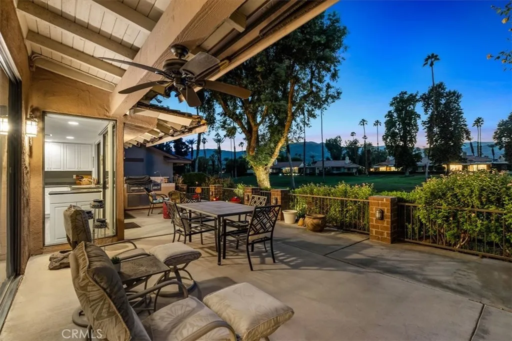 393 Gran Via, Palm Desert, California 92260 home-pic-42