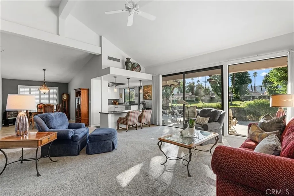 393 Gran Via, Palm Desert, California 92260 home-pic-7