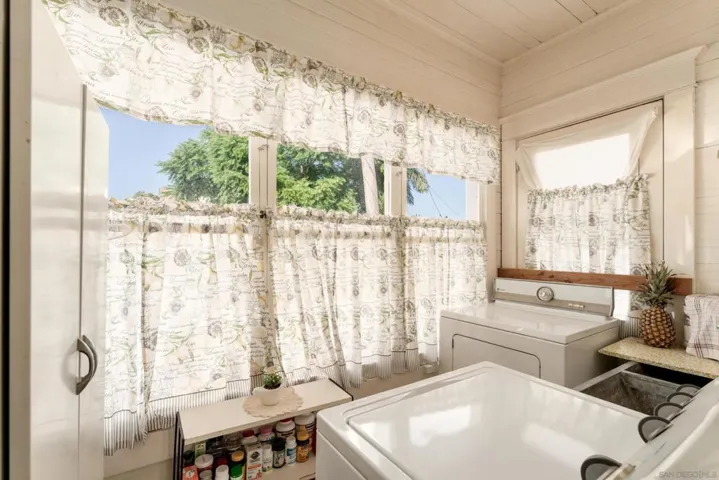 4915 Uvada Pl, San Diego, California 92116