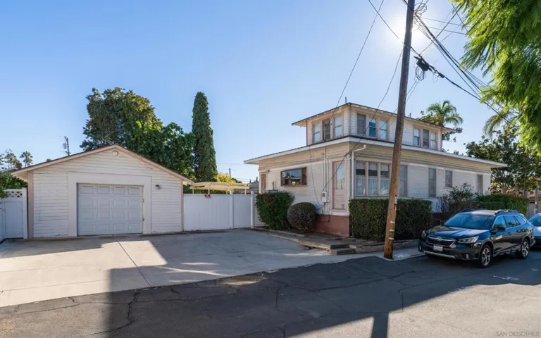 4915 Uvada Pl, San Diego, California 92116