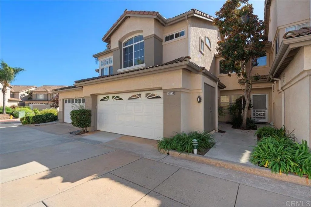 1275 Natoma Way B, Oceanside, California 92057 home-pic-34