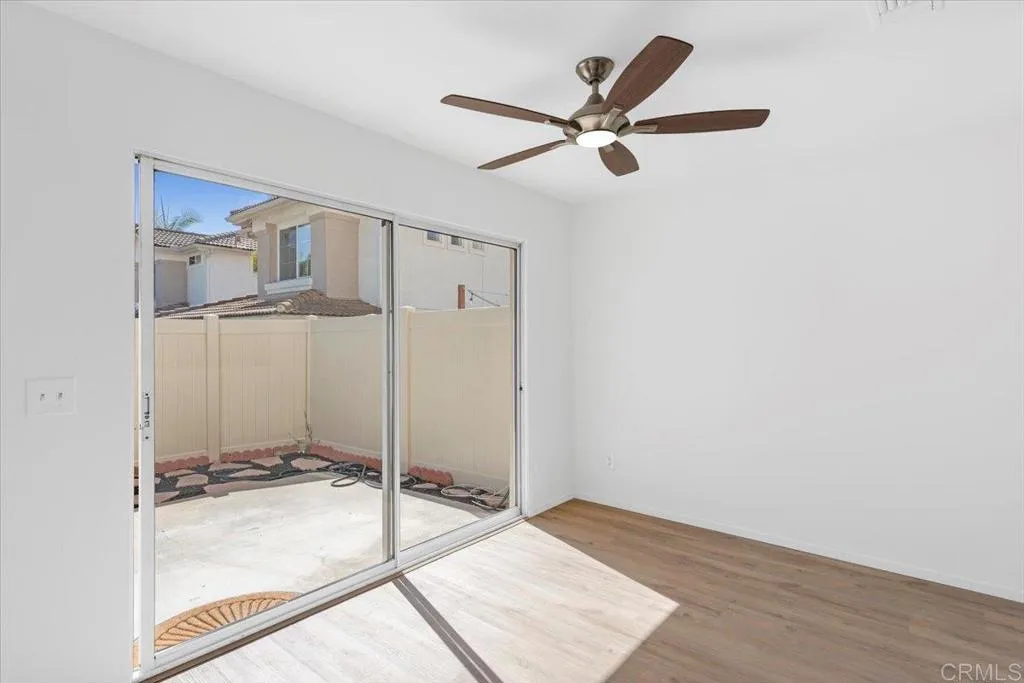 1275 Natoma Way B, Oceanside, California 92057 home-pic-9