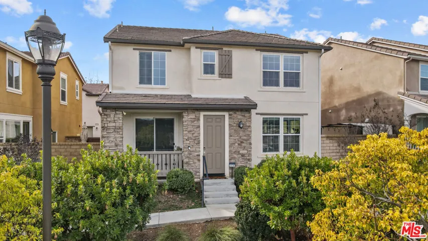 28285 N Via Sonata Drive, Valencia, California 91354