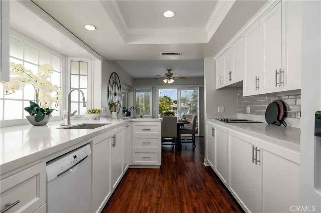 30042 Point Marina, Canyon Lake, California 92587 home-pic-16
