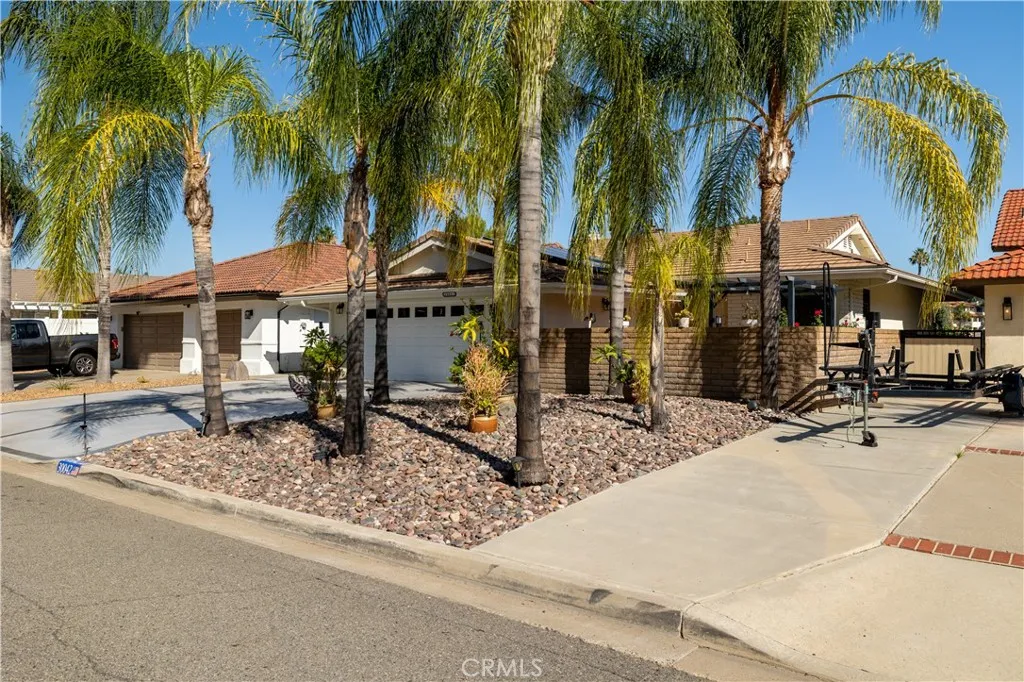 30042 Point Marina, Canyon Lake, California 92587 home-pic-1
