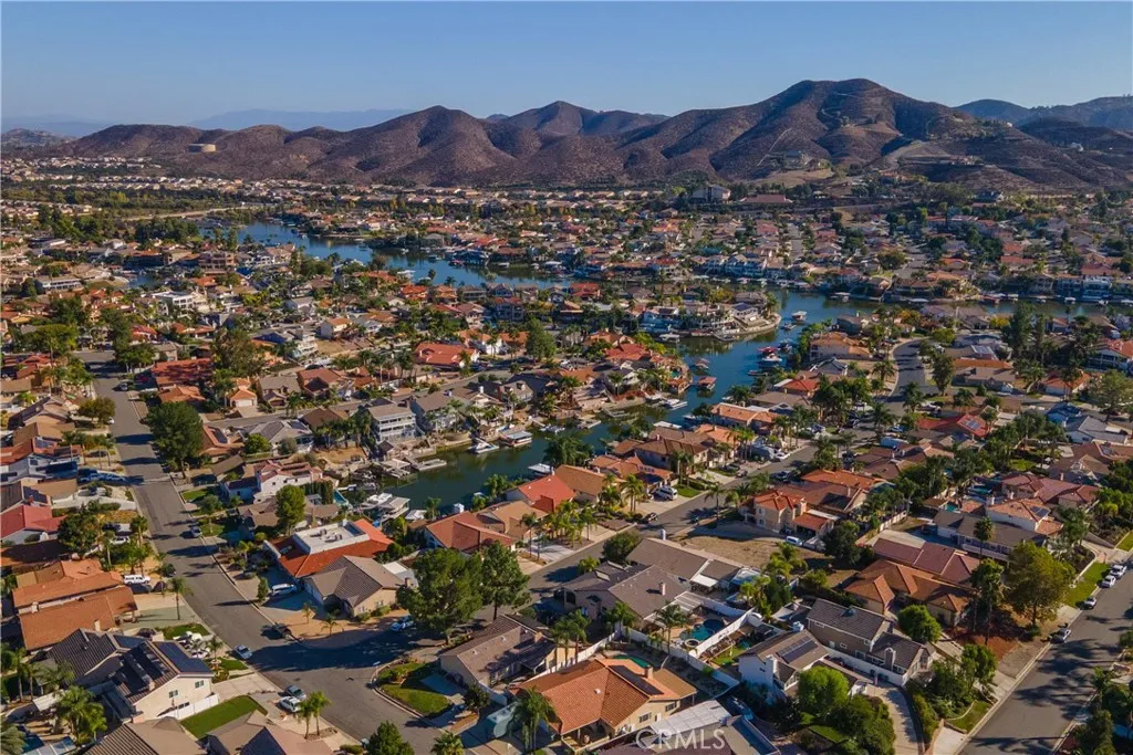 30042 Point Marina, Canyon Lake, California 92587 home-pic-40