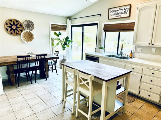 2745 Penasco, San Clemente, California 92673