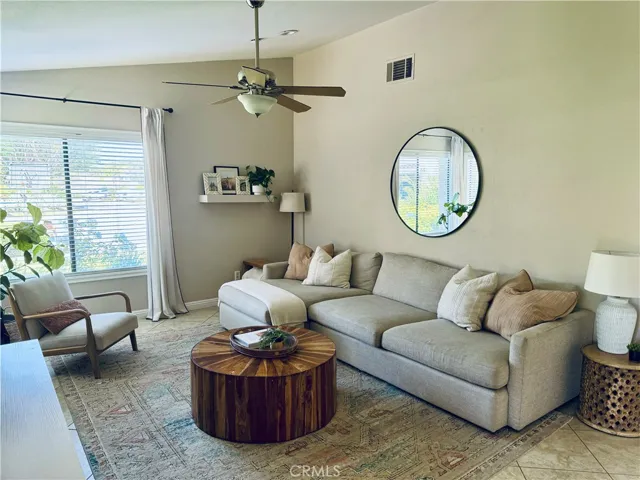 2745 Penasco, San Clemente, California 92673