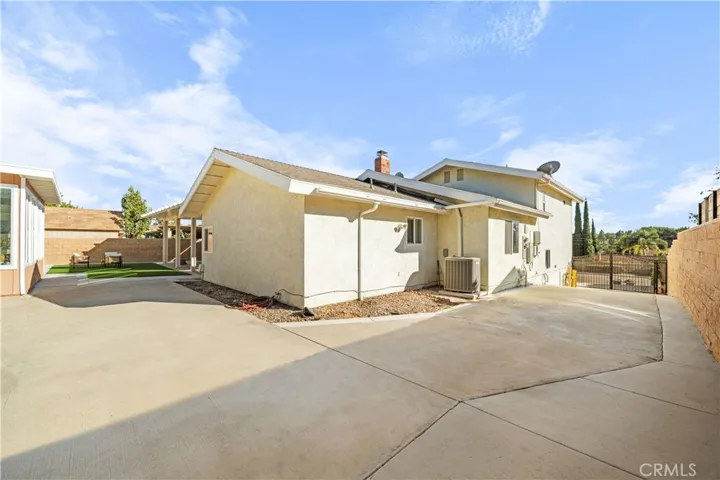 17841 Buena Vista, Yorba Linda, California 92886