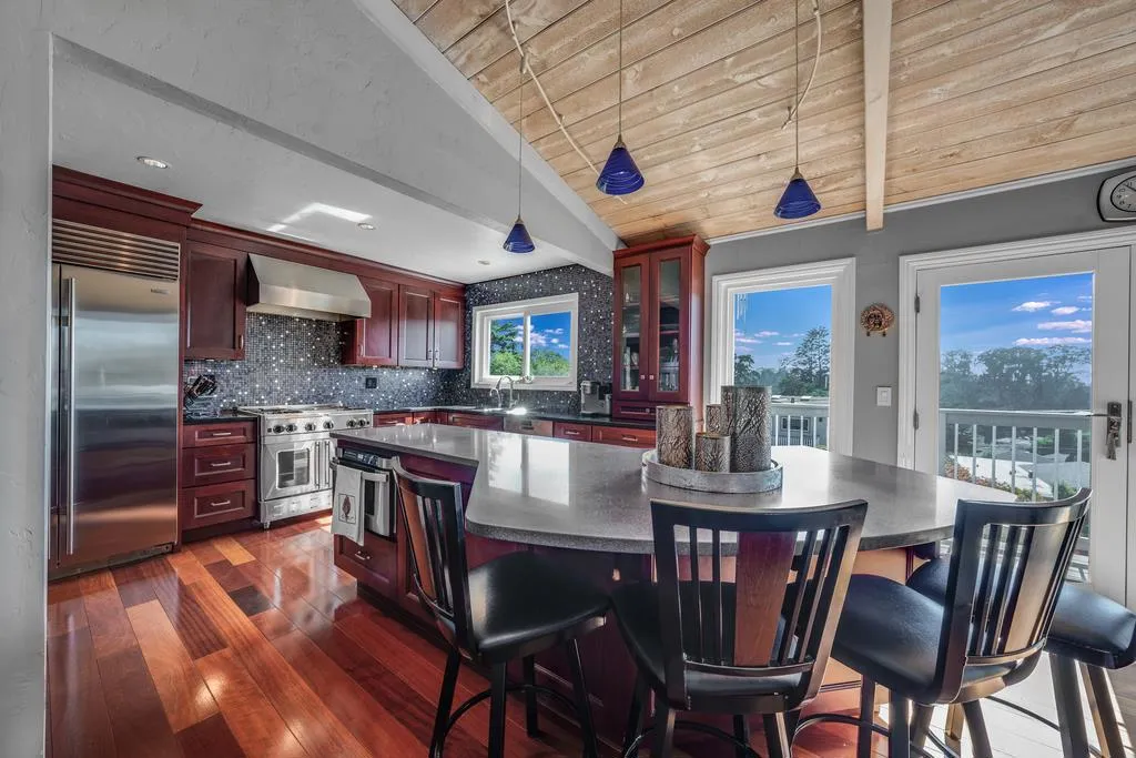 445 Monterey Drive, Aptos, California 95003 home-pic-6