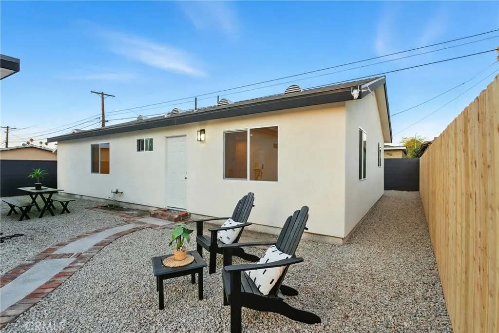 4340 2nd, Los Angeles, California 90008 home-pic-31