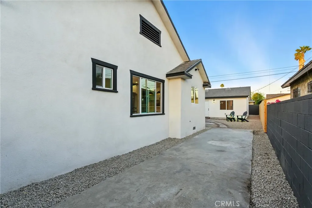4340 2nd, Los Angeles, California 90008 home-pic-45