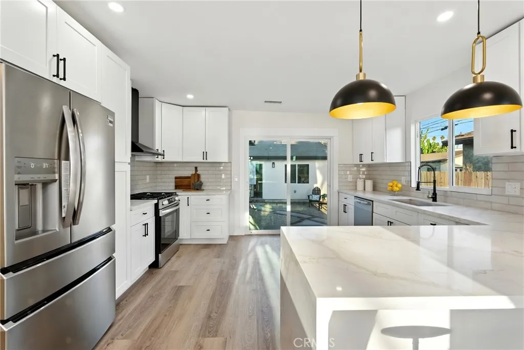 4340 2nd, Los Angeles, California 90008 home-pic-10
