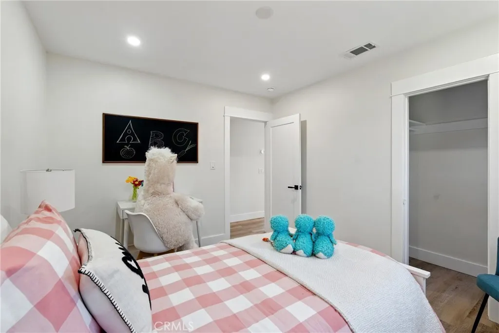 4340 2nd, Los Angeles, California 90008 home-pic-15