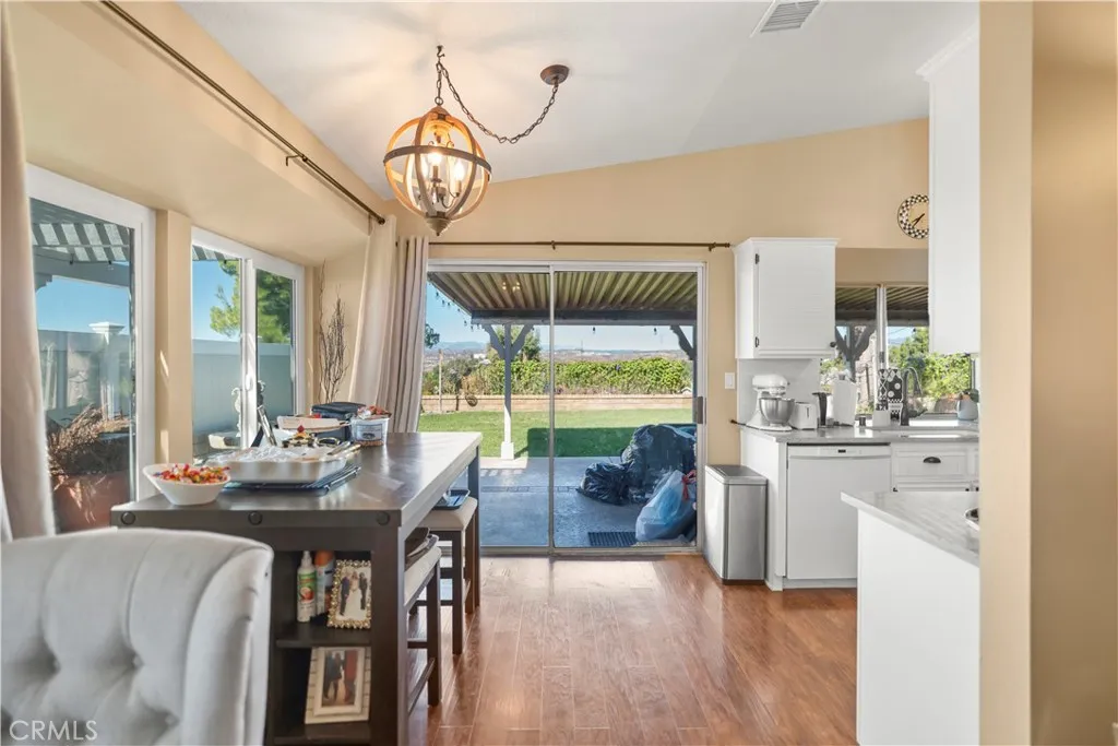 27829 Carnegie, Castaic, California 91350 home-pic-17