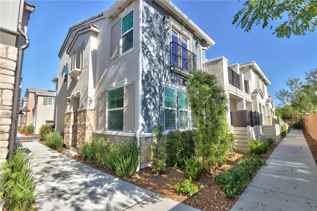 41976 Isadora 904, Murrieta, California 92562 home-pic-0