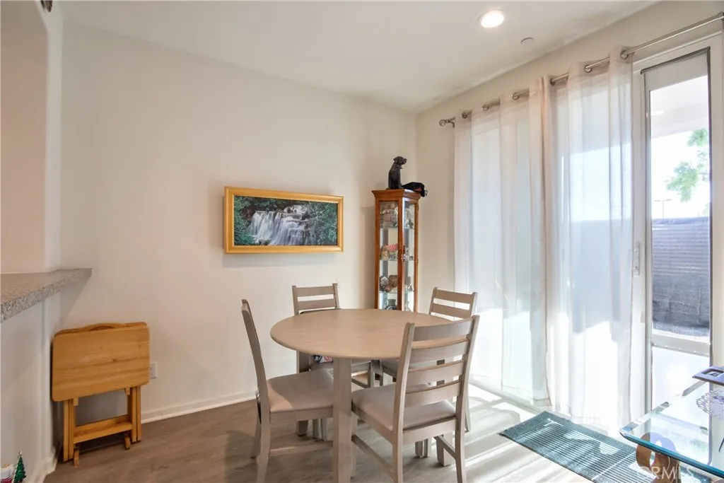 41976 Isadora 904, Murrieta, California 92562 home-pic-14