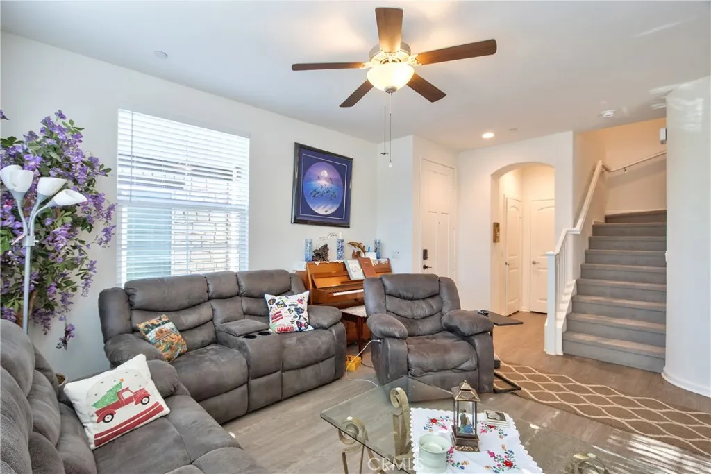 41976 Isadora 904, Murrieta, California 92562 home-pic-8