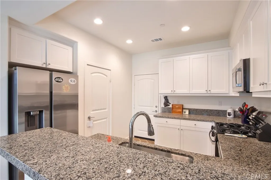 41976 Isadora 904, Murrieta, California 92562 home-pic-13