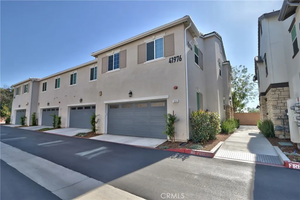 41976 Isadora 904, Murrieta, California 92562 home-pic-4