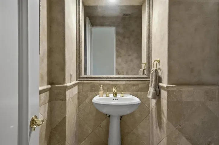 Powder Room