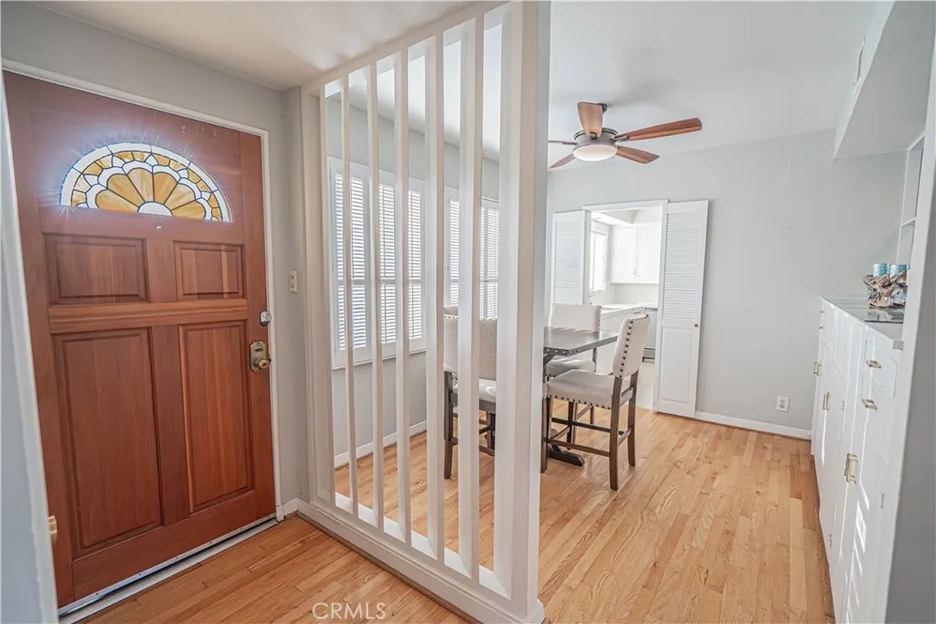 5006 Catalon, Woodland Hills, California 91364 home-pic-4