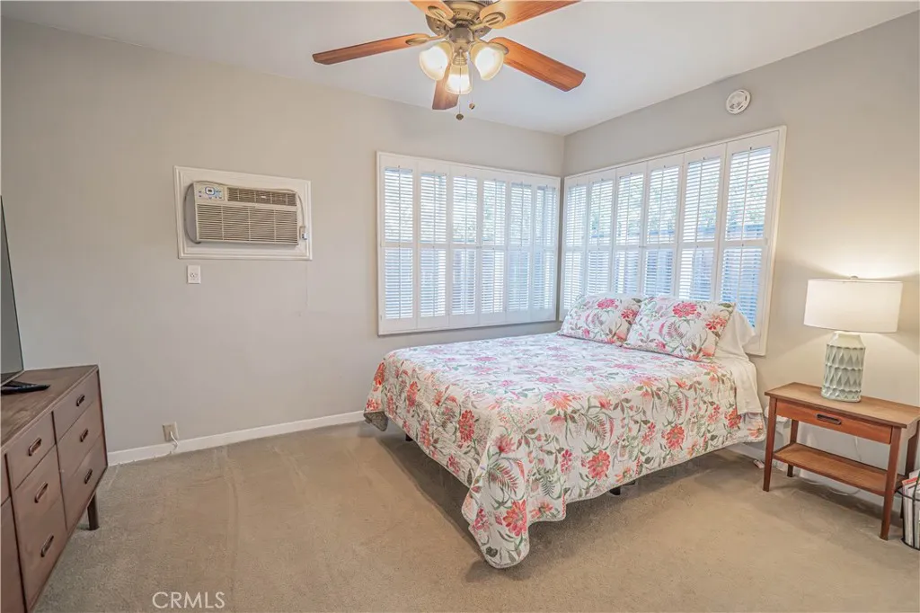 5006 Catalon, Woodland Hills, California 91364 home-pic-16