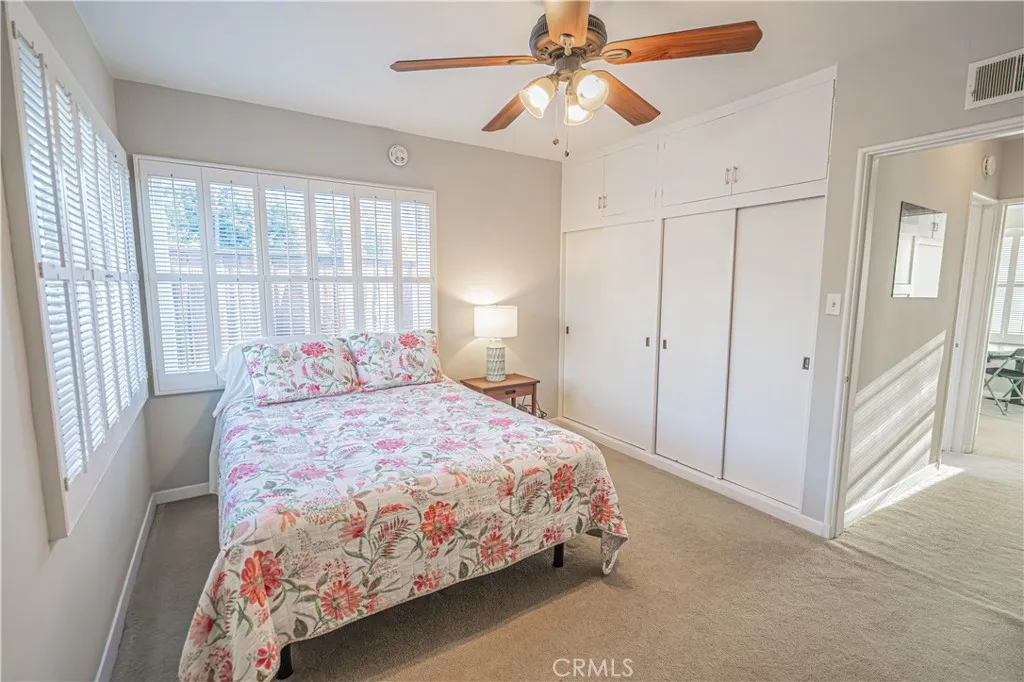 5006 Catalon, Woodland Hills, California 91364 home-pic-15