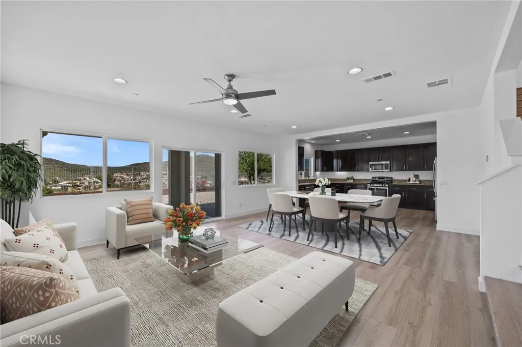 35178 Fennel Lane, Lake Elsinore, California 92532 home-pic-3