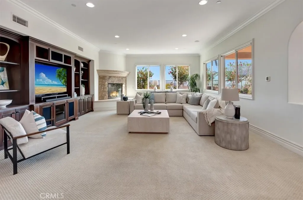 3148 E East Abbey Lane, Orange, California 92867 home-pic-27