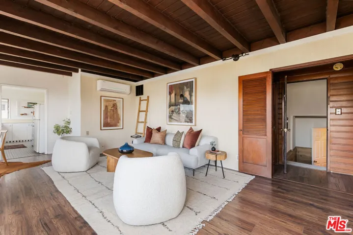1803 Silverwood Terrace, Los Angeles, California 90026