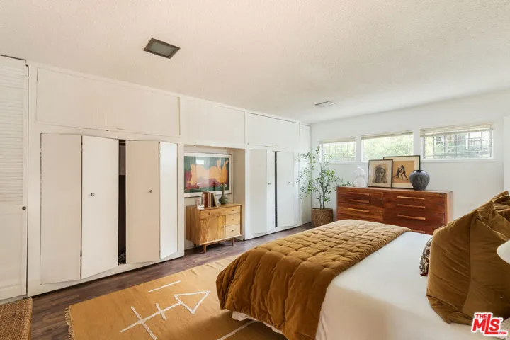 1803 Silverwood Terrace, Los Angeles, California 90026