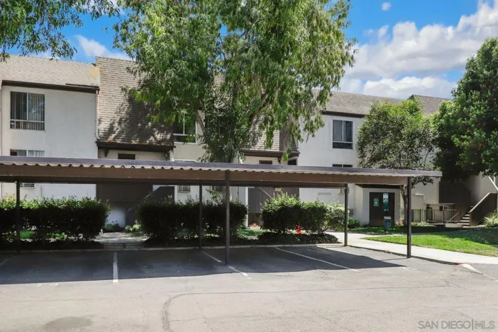 1361 Caminito Gabaldon F, San Diego, California 92108