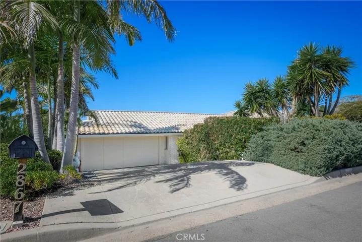 2867 Chateau Way, Laguna Beach, California 92651