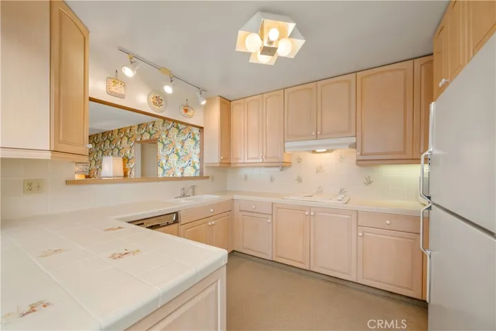 2867 Chateau Way, Laguna Beach, California 92651