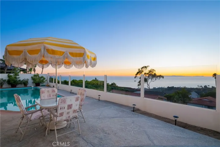 2867 Chateau Way, Laguna Beach, California 92651