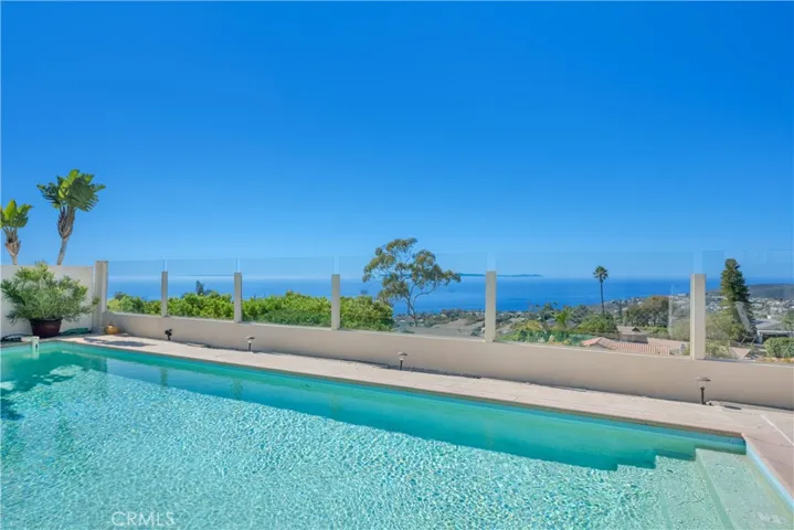 2867 Chateau Way, Laguna Beach, California 92651