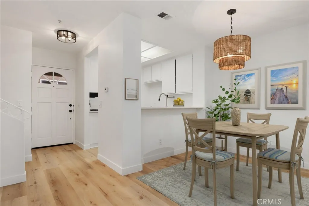 2000 Pacific Coast Highway 103, Huntington Beach, California 92648 home-pic-2